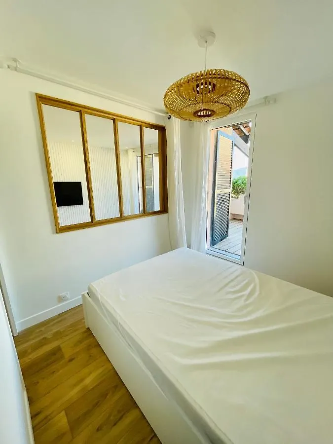 Superbe T2 Avec Vue Mer Et Piscine Apartment La Croix-Valmer